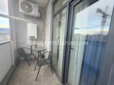 Студия 40 м² на Пиросмани | Высокий этаж, вид на море и город - 9
