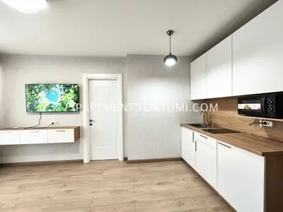 Продаётся просторная квартира 1+1 в Orbi Beach Tower, Батуми - 4
