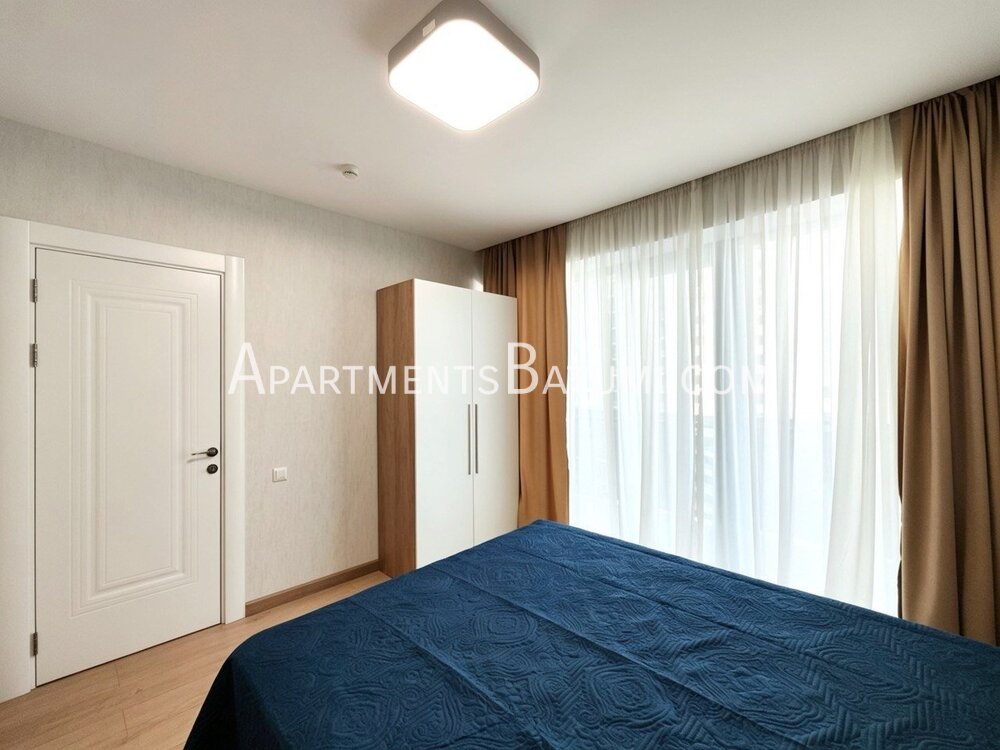 Продаётся просторная квартира 1+1 в Orbi Beach Tower, Батуми