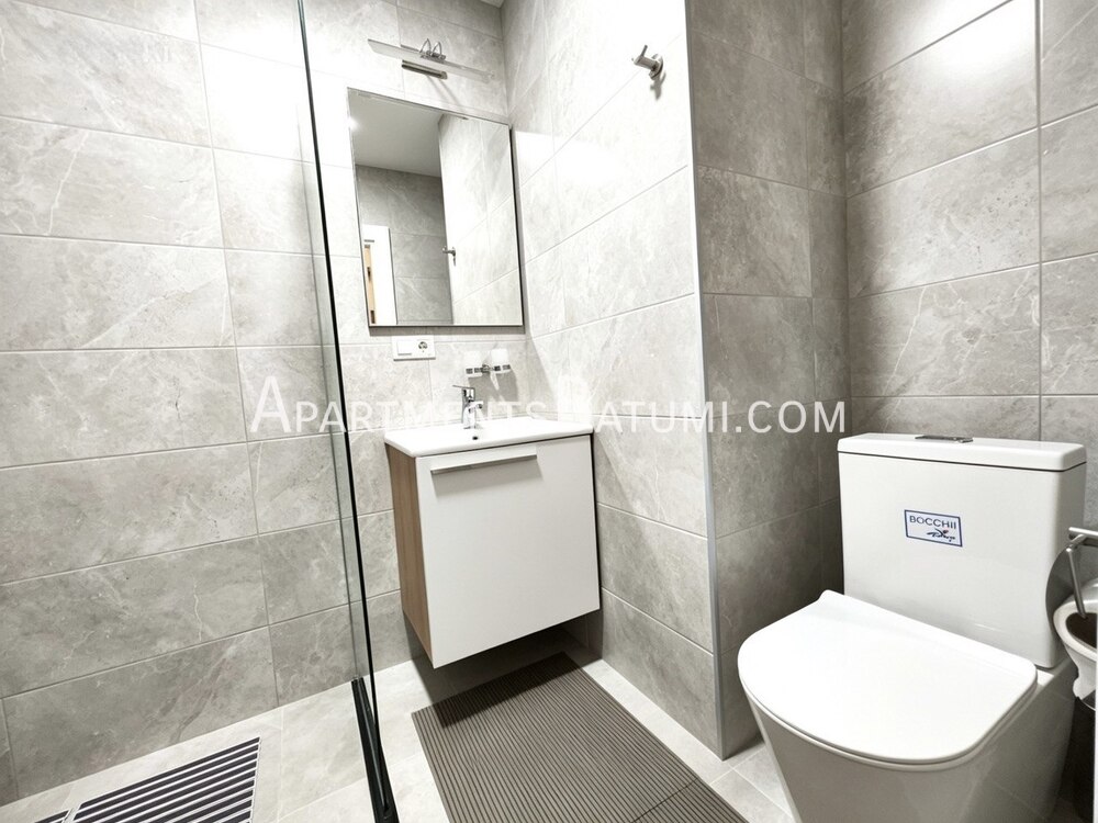 Продаётся просторная квартира 1+1 в Orbi Beach Tower, Батуми
