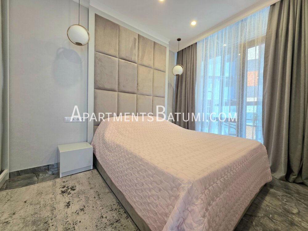 Pirosmani | Heated floors, walk-in closet, glazed balcony