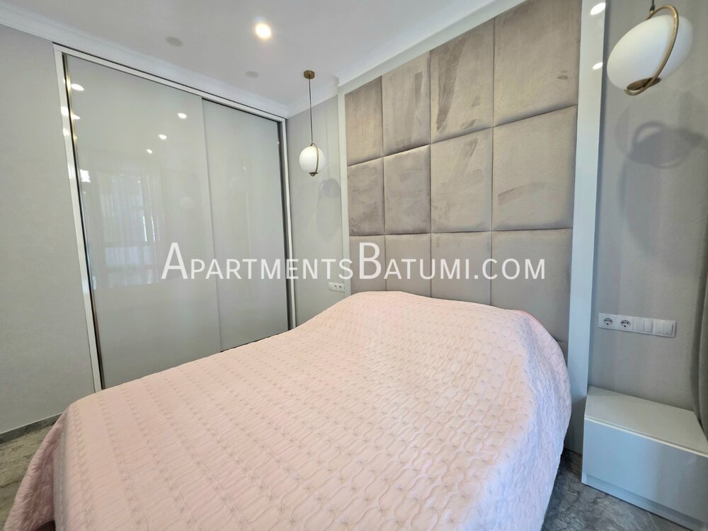Pirosmani | Heated floors, walk-in closet, glazed balcony
