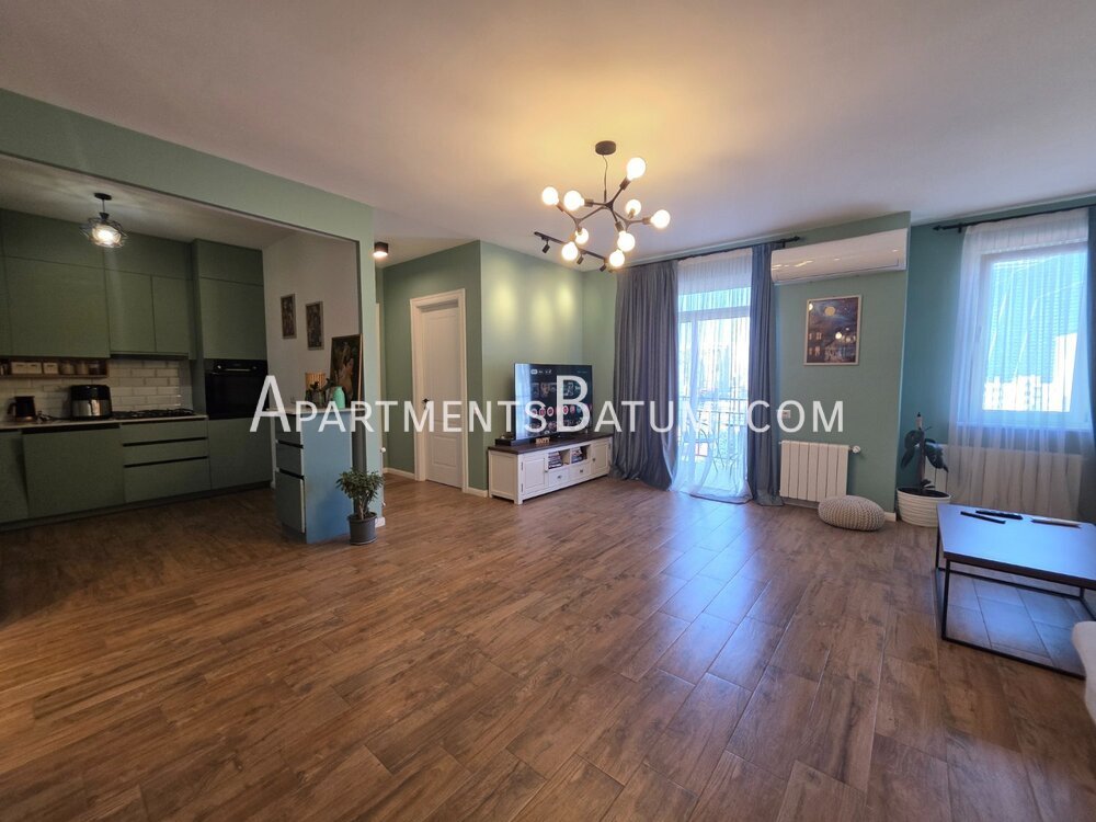 3-Bedroom 125 m² Apartment for Rent