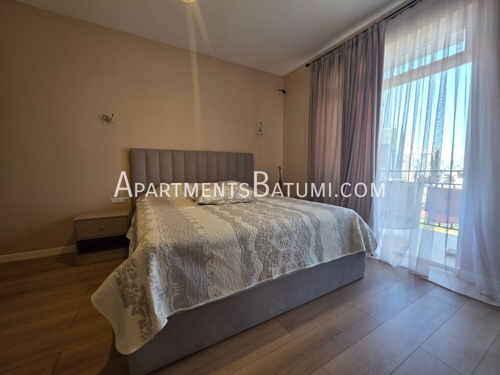 3-Bedroom 125 m² Apartment for Rent