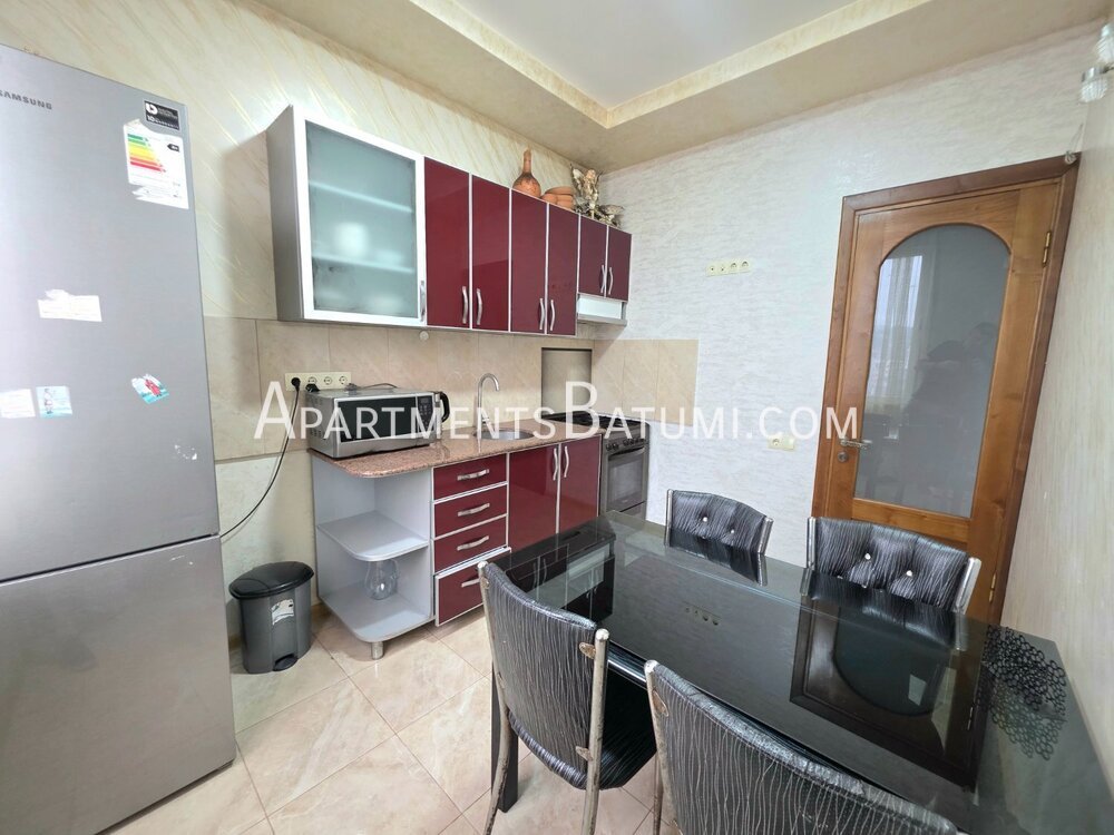 3-room 75 m² Apartment for Rent on Bagrationi
