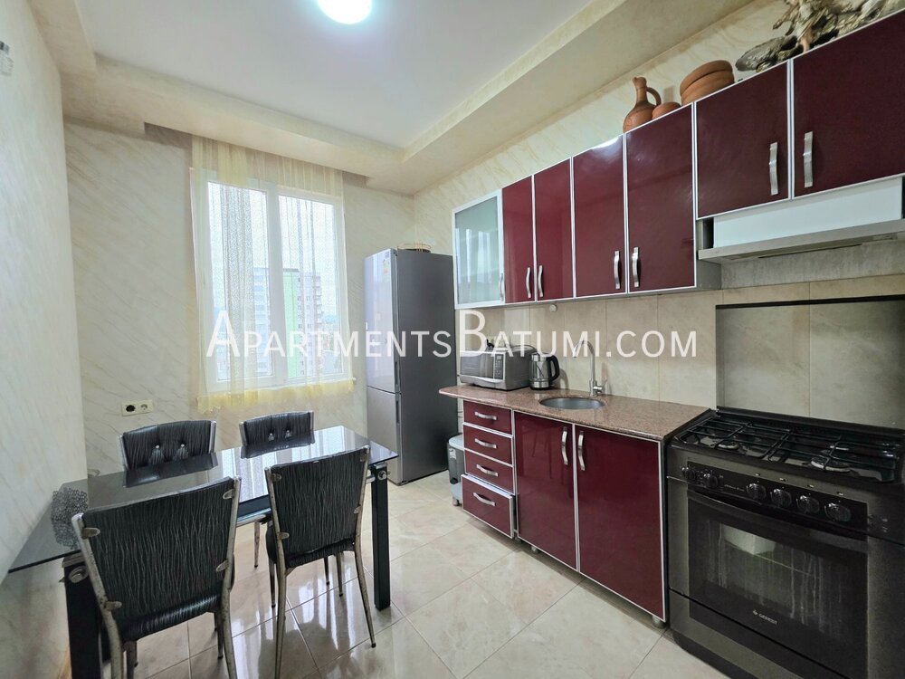 3-room 75 m² Apartment for Rent on Bagrationi