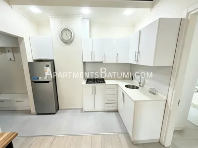 3-ოთახიანი ბინა ქირავდება ფიროსმანზე ხედი ზღვაზე - 4