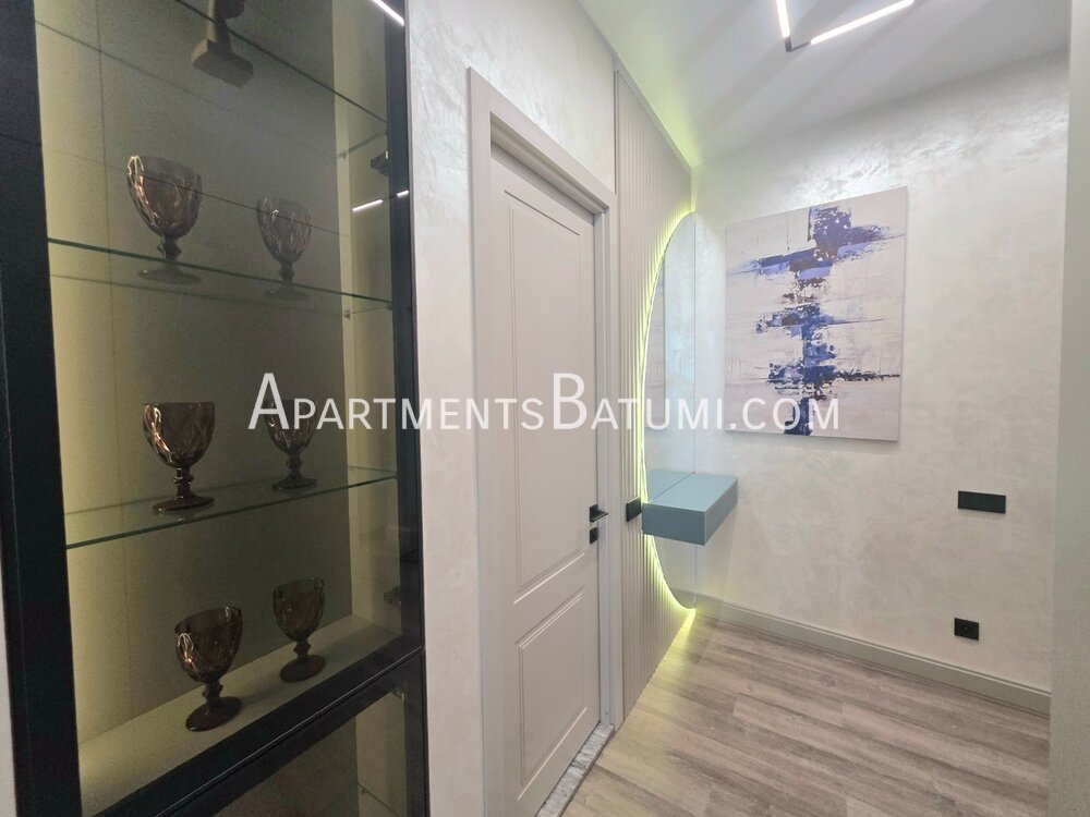 New Way  Шартава двухкомнатная 63м²