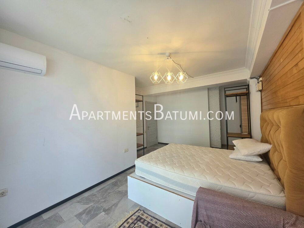 4-комнатной 110 м² в Гонио