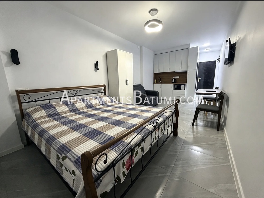 Аренда новой студии 36 м² в пер. Ангиса