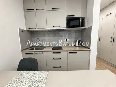 Первая аренда — студия 35 м² на первой линии Нового бульвара - 5