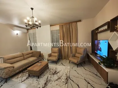 3-комнатной 100 м² на Шартава 2 спальни, изолированная кухня