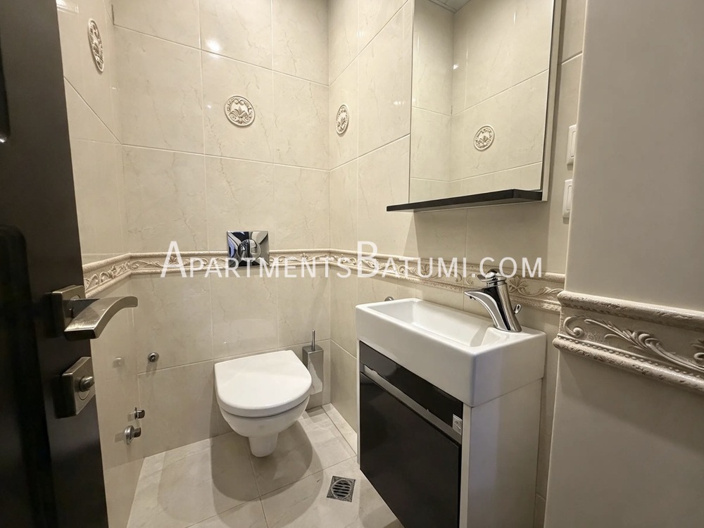 Аренда 3-комнатной квартиры 95 м² на Руставели за $1000