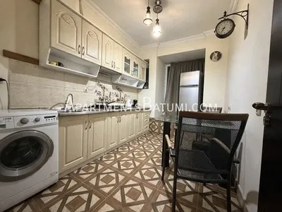 Rent a 50 m² Apartment on Gorgiladze for $390 — Batumi Center, Near Batumi Mall - 5