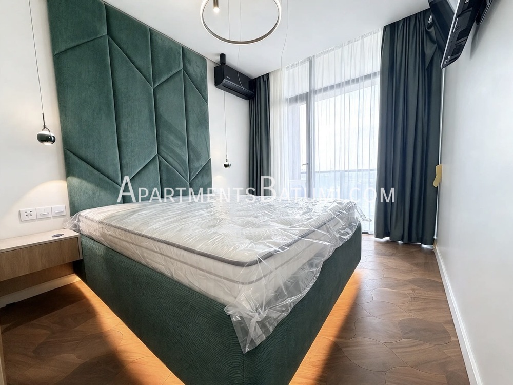 For Sale: 85 m² Apartment in Bagrationi Residence — $270,000, Panoramic Sea View