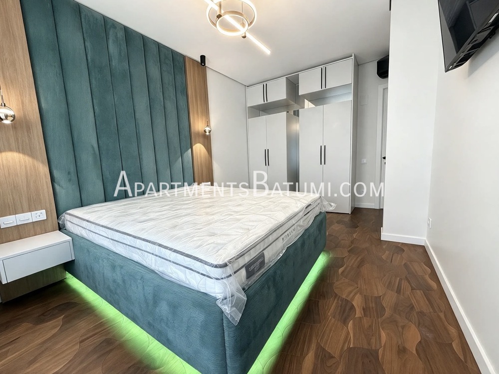 For Sale: 85 m² Apartment in Bagrationi Residence — $270,000, Panoramic Sea View