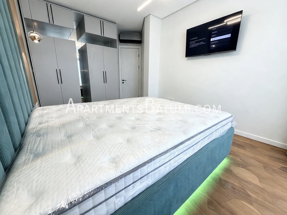 For Sale: 85 m² Apartment in Bagrationi Residence — $270,000, Panoramic Sea View